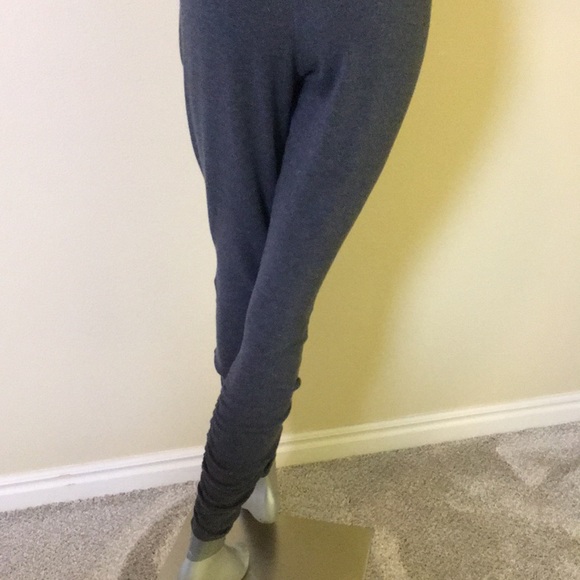 ATHLETA Cozy Knit Leggings With Ruched Detail - Picture 12 of 15